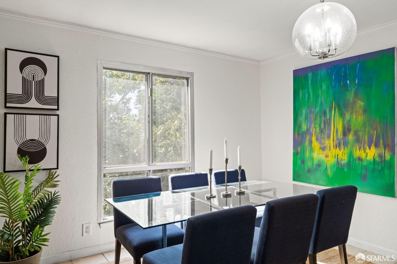 Detail Gallery Image 8 of 30 For 466 Crescent St #114,  Oakland,  CA 94610 - 3 Beds | 2 Baths