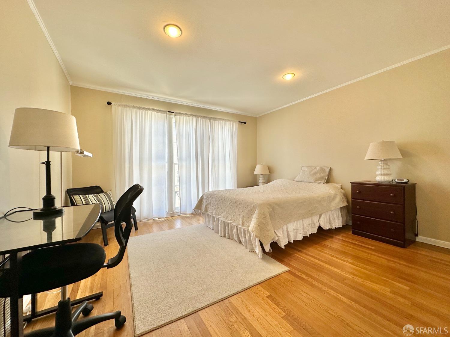 Detail Gallery Image 7 of 15 For 2006 Laguna St #2012,  San Francisco,  CA 94115 - 2 Beds | 1 Baths