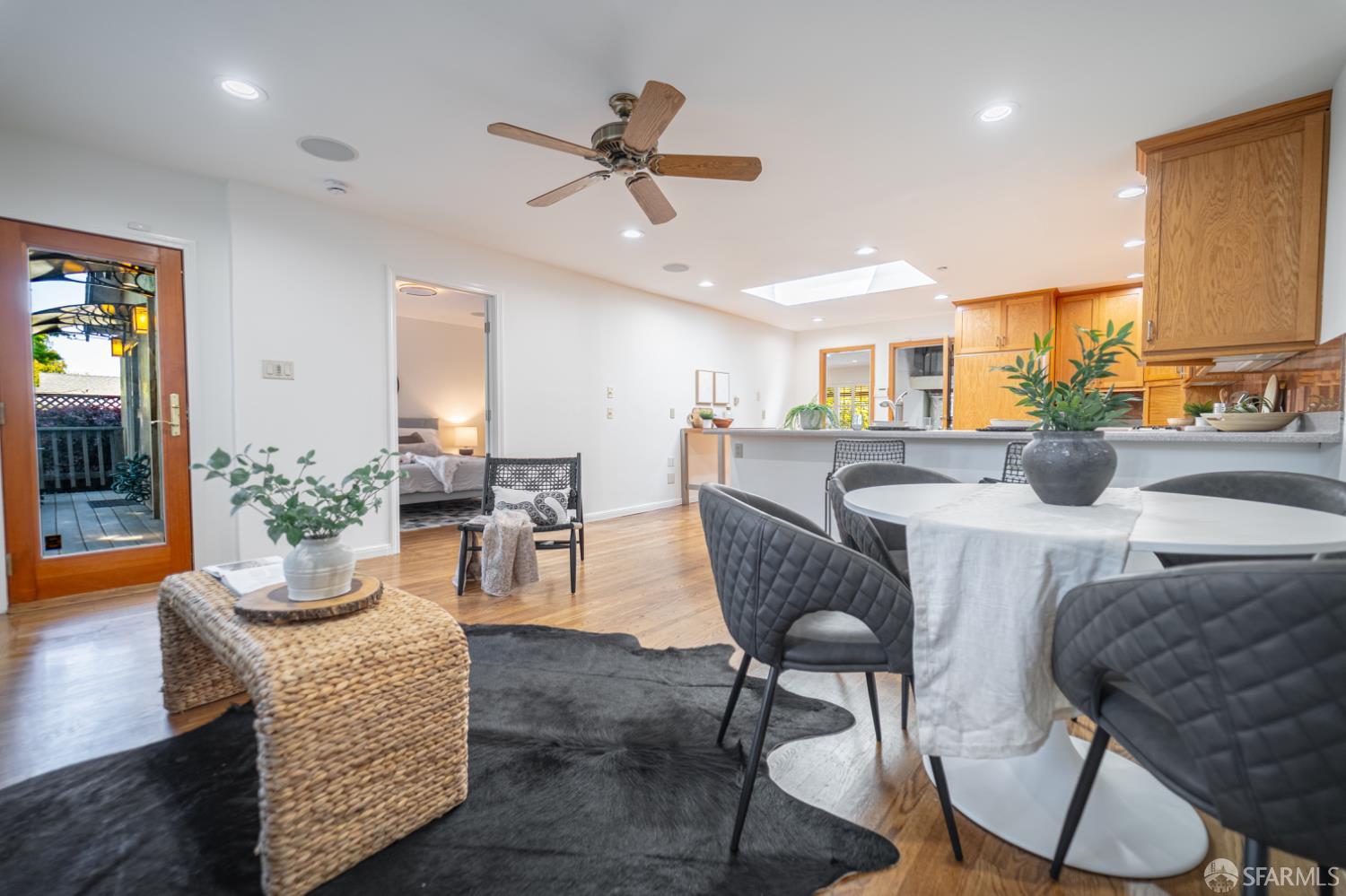 Detail Gallery Image 40 of 44 For 2514 Alameda De Las Pulgas, San Mateo,  CA 94403 - 3 Beds | 2 Baths