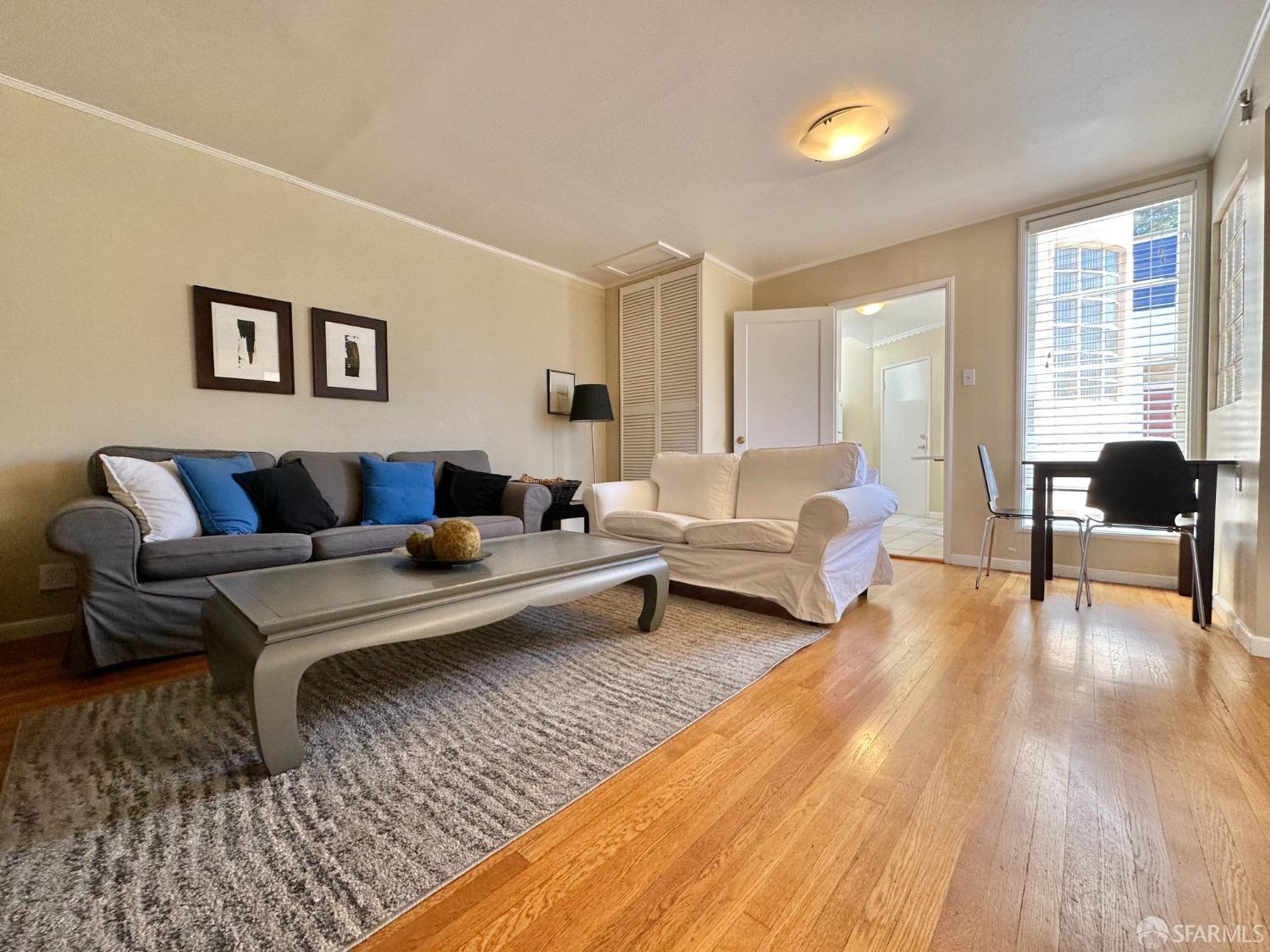 Detail Gallery Image 1 of 15 For 2006 Laguna St #2012,  San Francisco,  CA 94115 - 2 Beds | 1 Baths