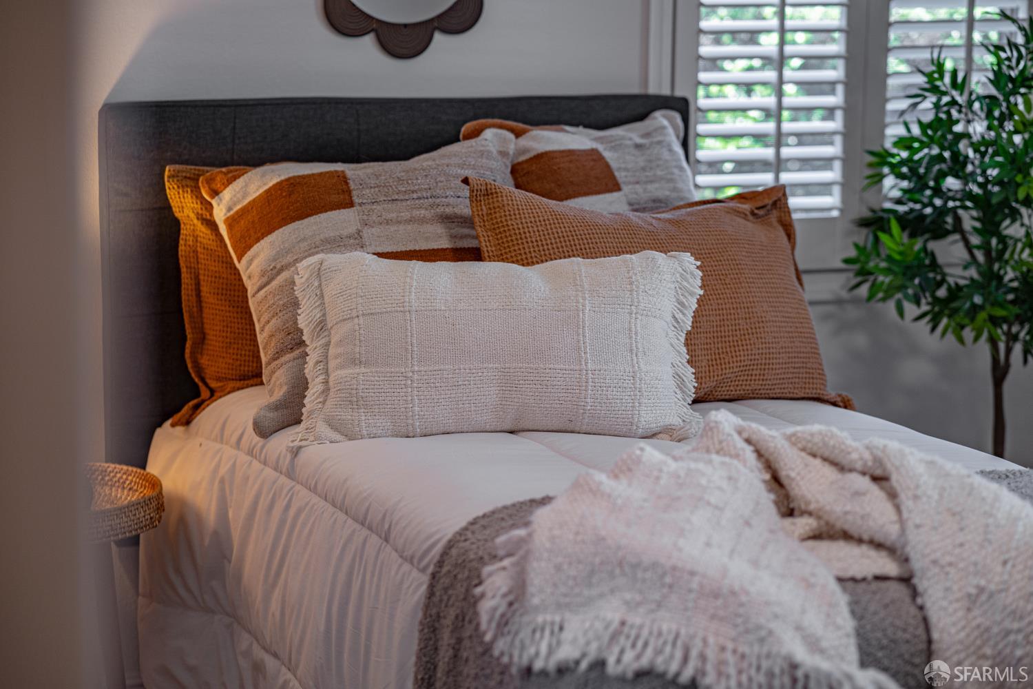 Detail Gallery Image 44 of 44 For 2514 Alameda De Las Pulgas, San Mateo,  CA 94403 - 3 Beds | 2 Baths