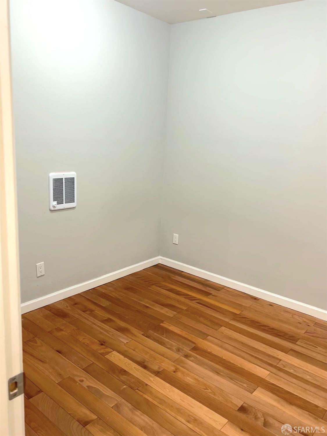 Detail Gallery Image 5 of 10 For 2339 Turk Blvd a,  San Francisco,  CA 94118 - 2 Beds | 1/1 Baths