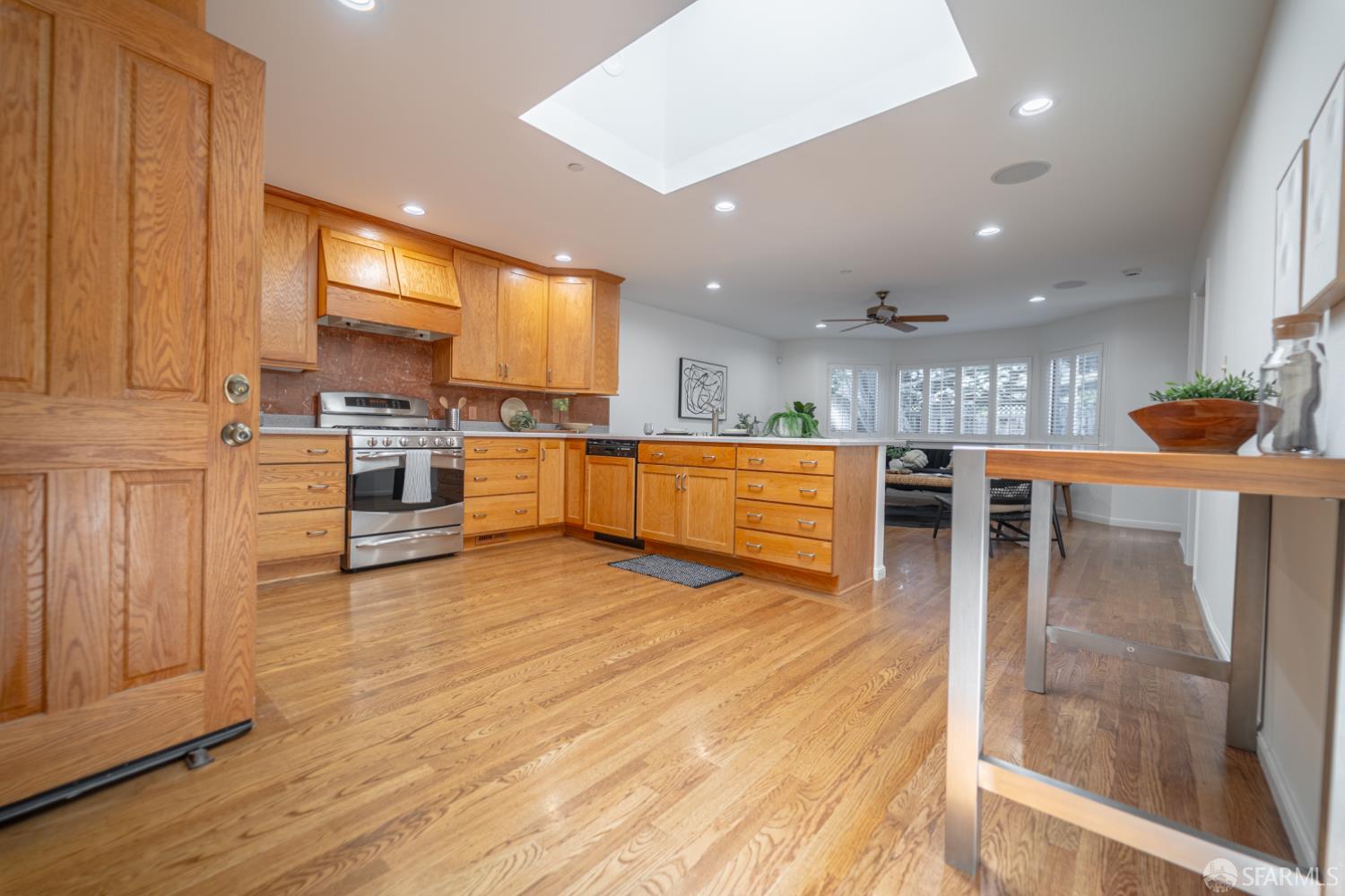 Detail Gallery Image 31 of 44 For 2514 Alameda De Las Pulgas, San Mateo,  CA 94403 - 3 Beds | 2 Baths