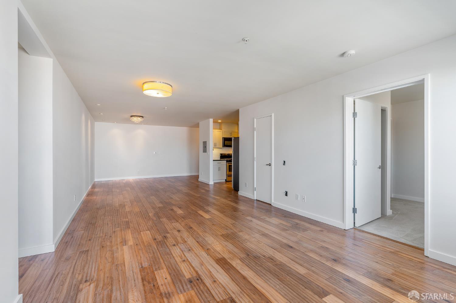 Detail Gallery Image 9 of 42 For 2208 Mission St #503,  San Francisco,  CA 94110 - 3 Beds | 2 Baths