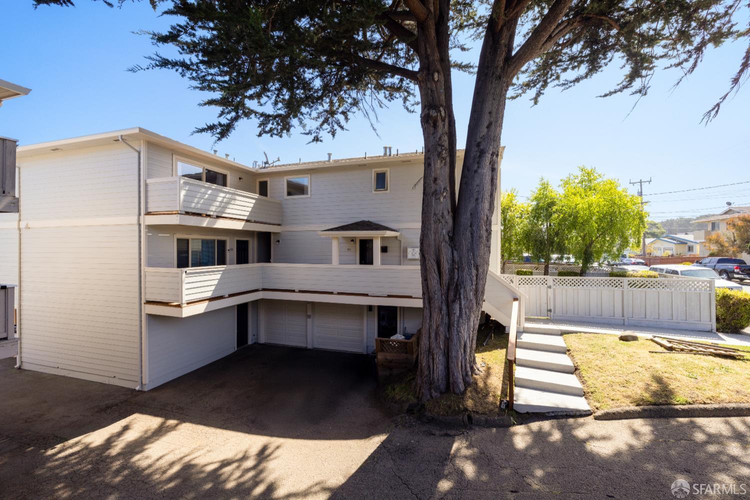 Detail Gallery Image 2 of 28 For 457 Cypress Ave, Half Moon Bay,  CA 94019 - – Beds | – Baths
