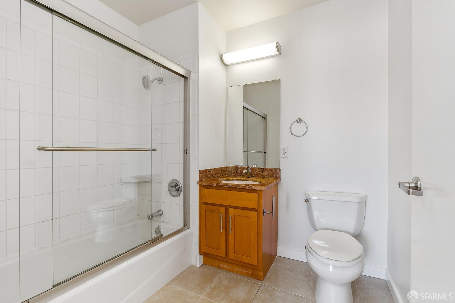 Detail Gallery Image 17 of 42 For 2208 Mission St #503,  San Francisco,  CA 94110 - 3 Beds | 2 Baths