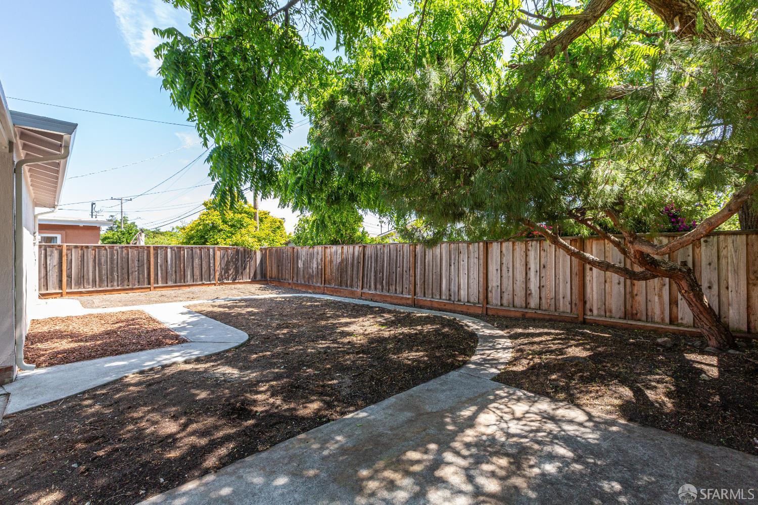 Detail Gallery Image 8 of 15 For 720 Santa Paula Ave, Sunnyvale,  CA 94085 - 3 Beds | 1/1 Baths