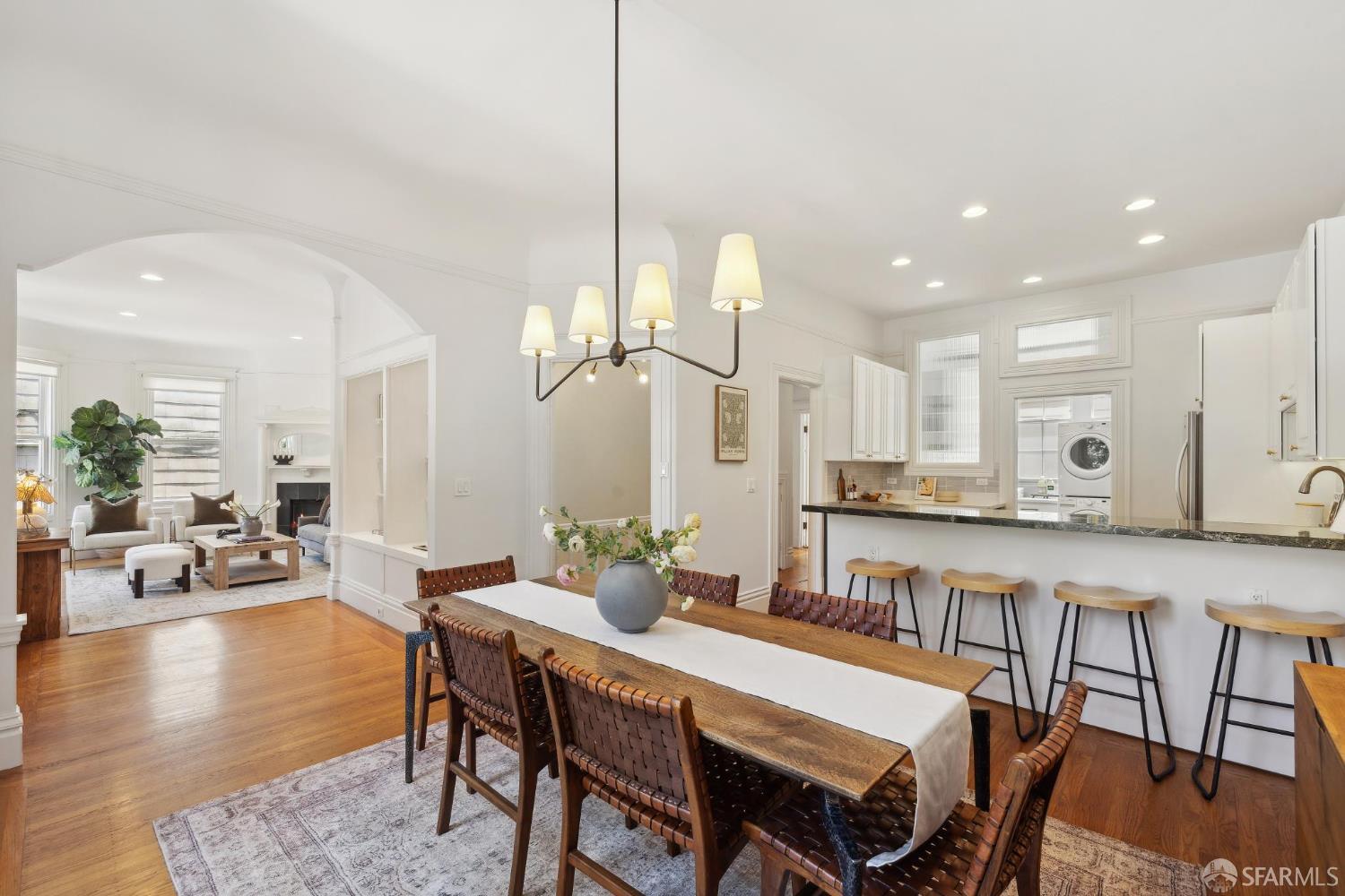 MLS: 425039657 Condo For Sale
