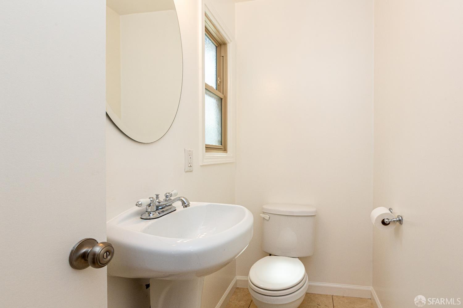 Detail Gallery Image 10 of 15 For 720 Santa Paula Ave, Sunnyvale,  CA 94085 - 3 Beds | 1/1 Baths