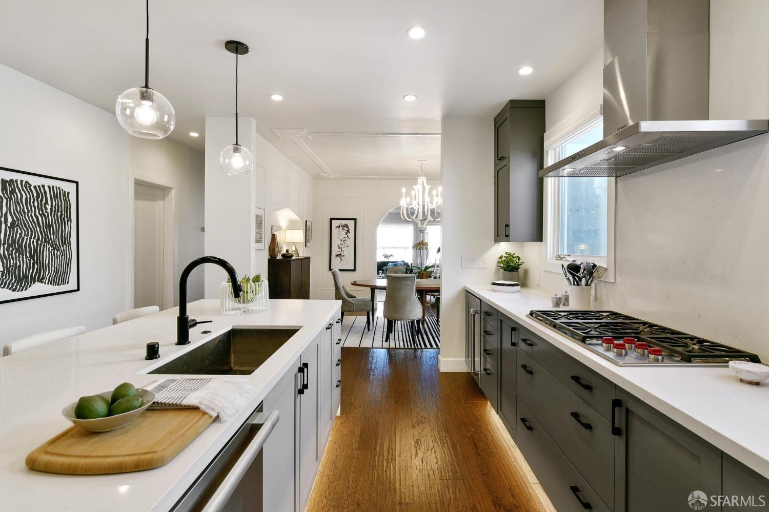 Detail Gallery Image 11 of 62 For 331 Vicente St, San Francisco,  CA 94127 - 3 Beds | 3 Baths