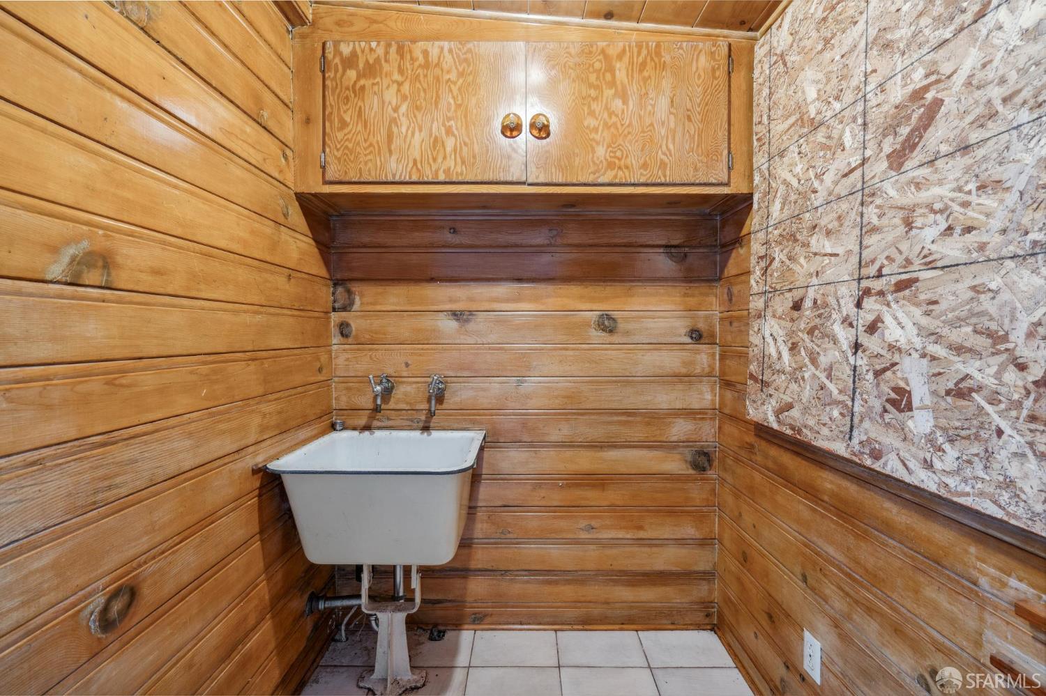 Detail Gallery Image 10 of 45 For 4770 Tompkins Ave, Oakland,  CA 94619 - – Beds | – Baths