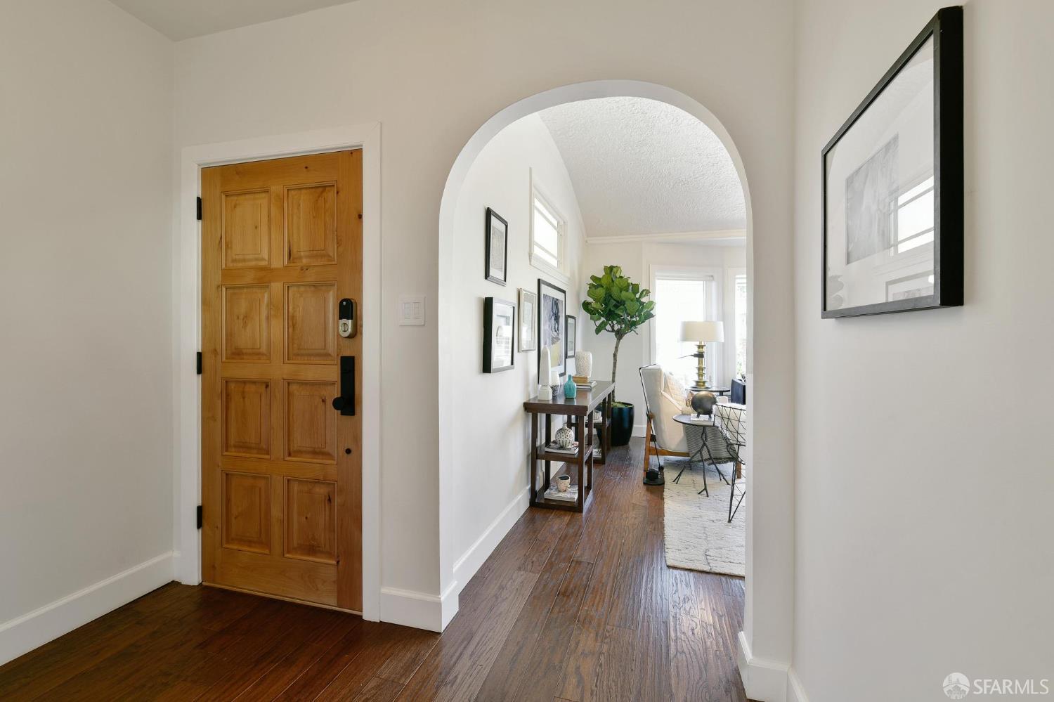 Detail Gallery Image 4 of 62 For 331 Vicente St, San Francisco,  CA 94127 - 3 Beds | 3 Baths