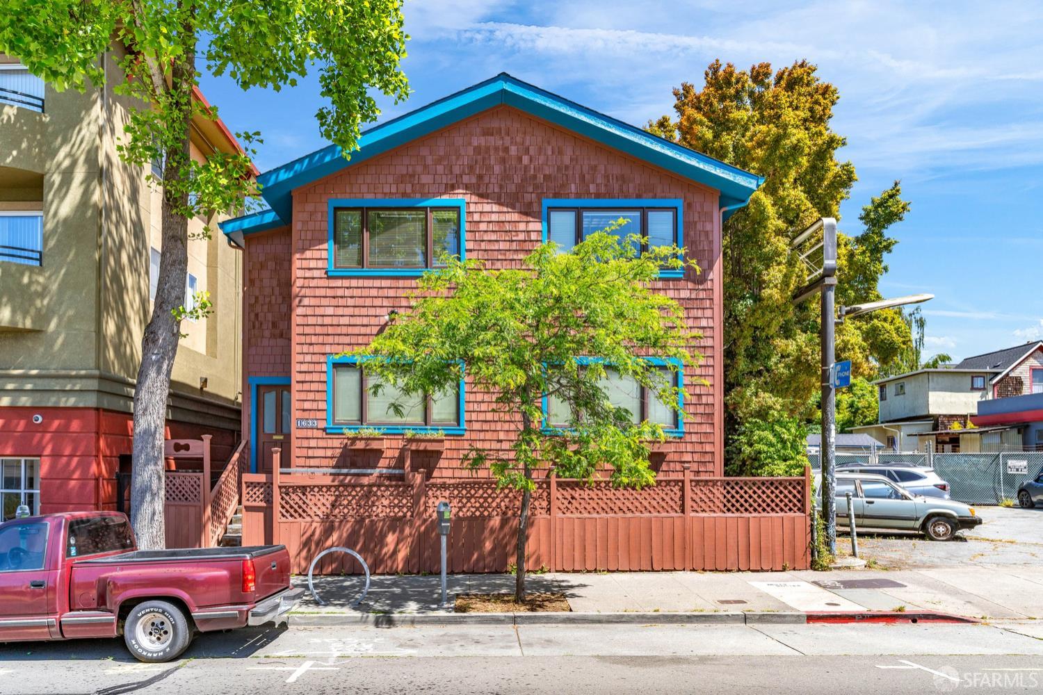 1633 University Avenue