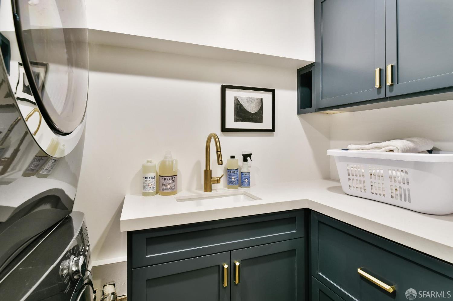 Detail Gallery Image 39 of 62 For 331 Vicente St, San Francisco,  CA 94127 - 3 Beds | 3 Baths
