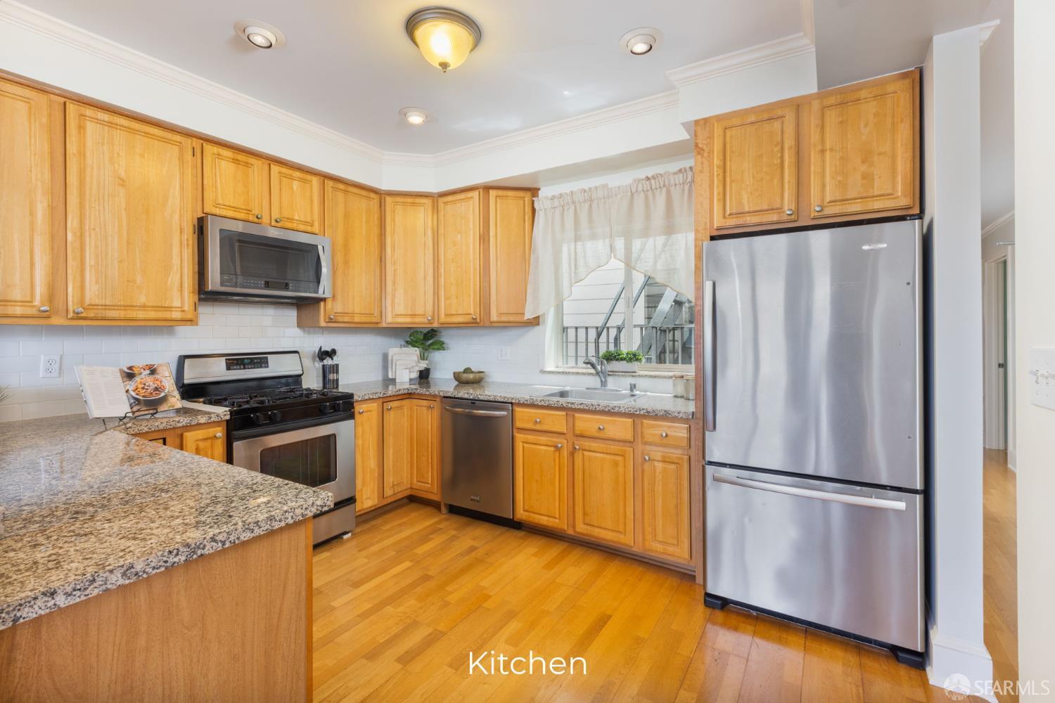 Photo #15: 425036226 Listing: Photo #15