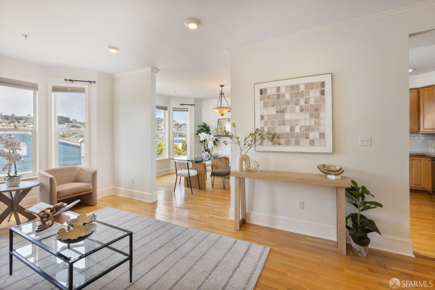 Photo #6: 425036226 Listing: Photo #6