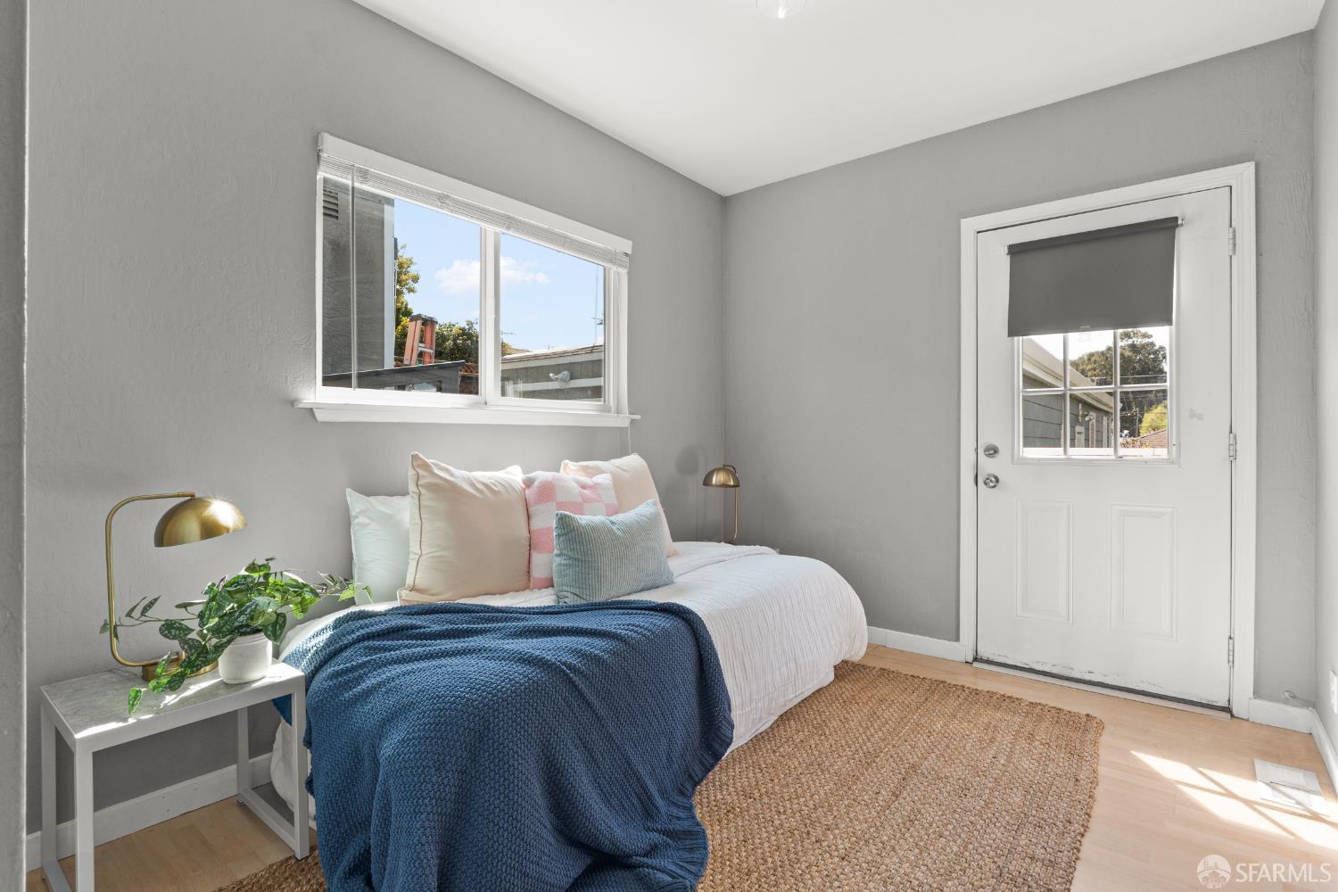 Detail Gallery Image 9 of 14 For 279 Elm Ave, San Bruno,  CA 94066 - 2 Beds | 1 Baths