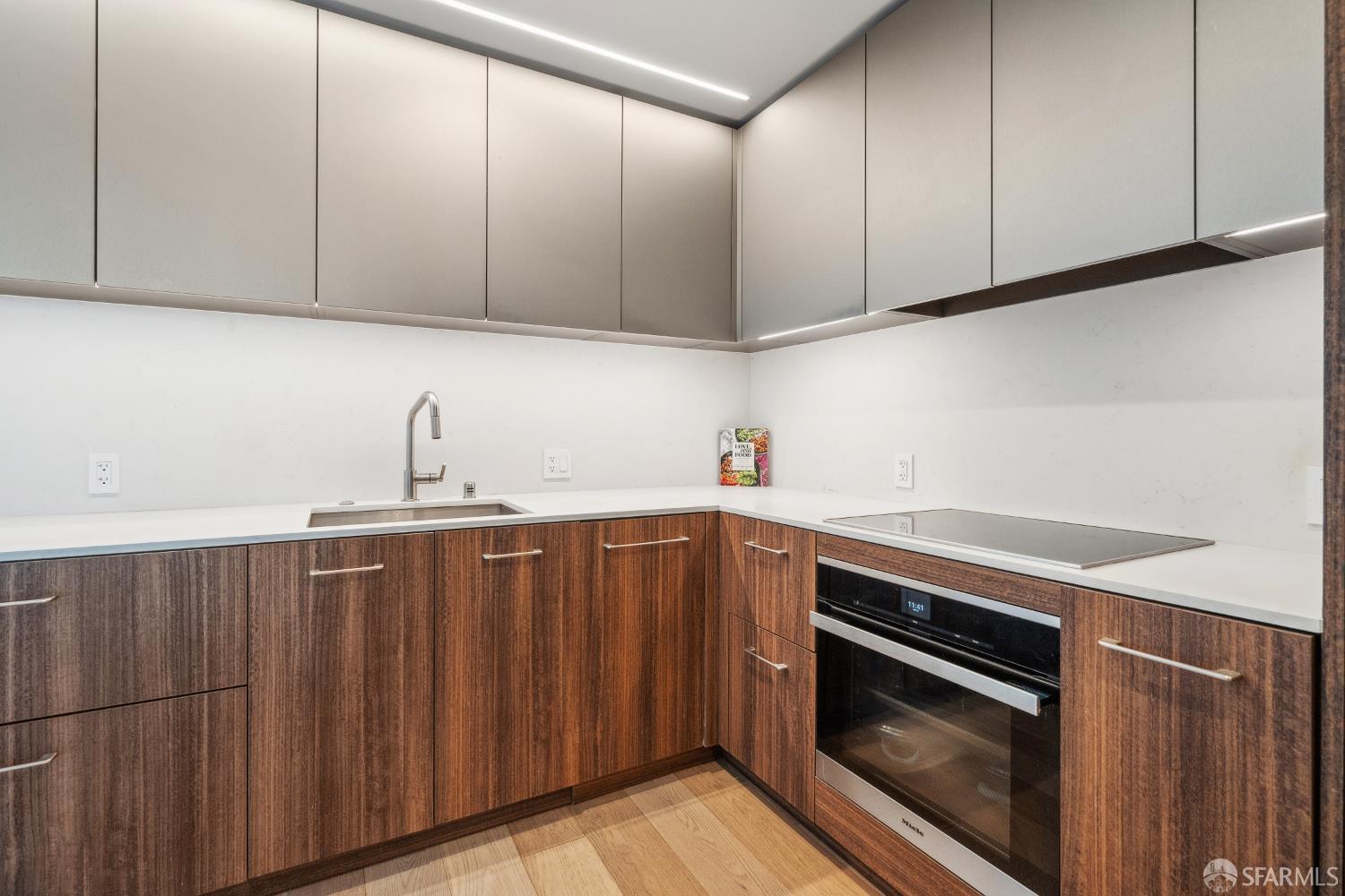 Detail Gallery Image 7 of 51 For 280 Spear St 30h,  San Francisco,  CA 94105 - 1 Beds | 1 Baths