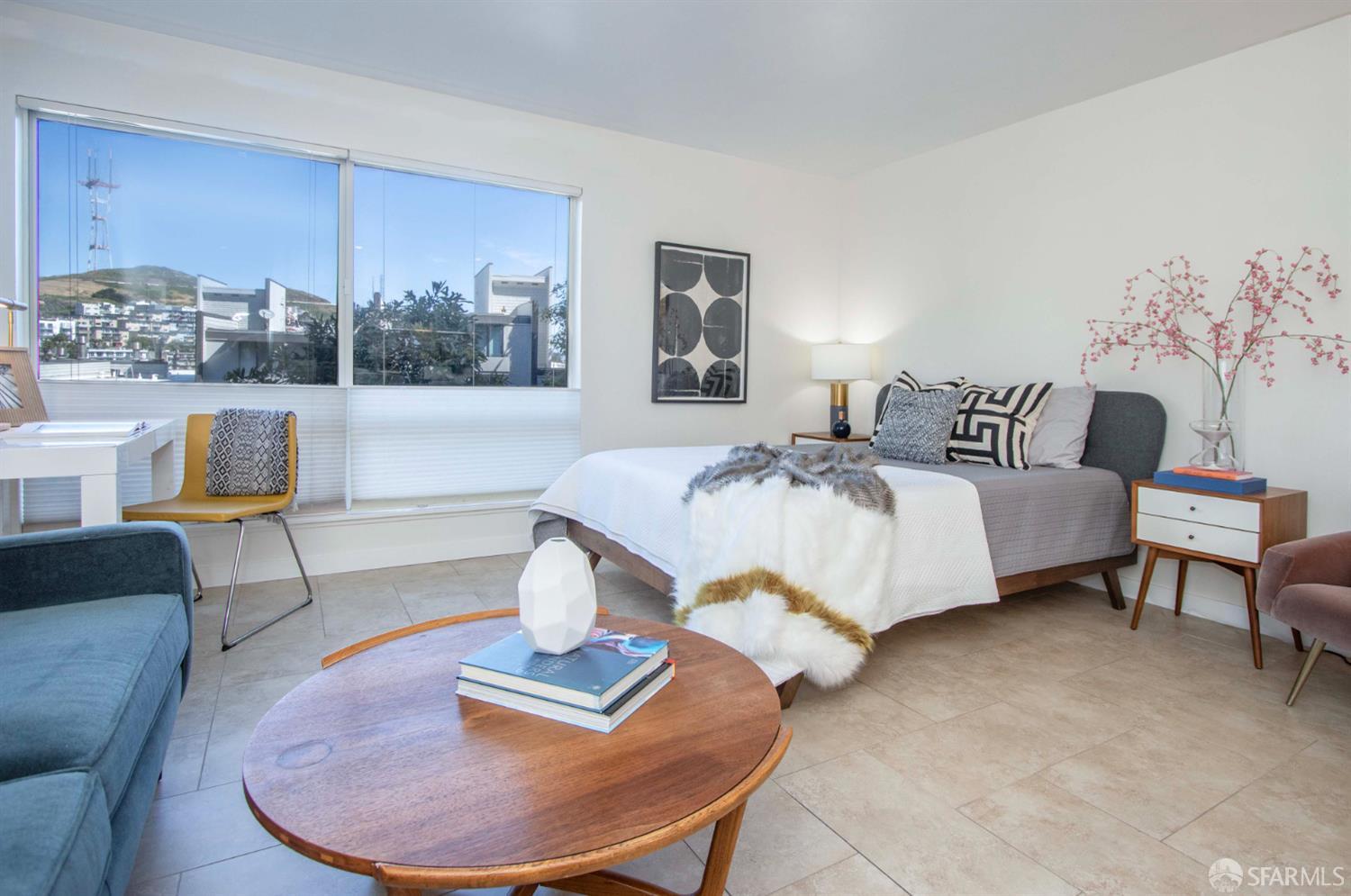 Photo #2: 425038625 Listing 