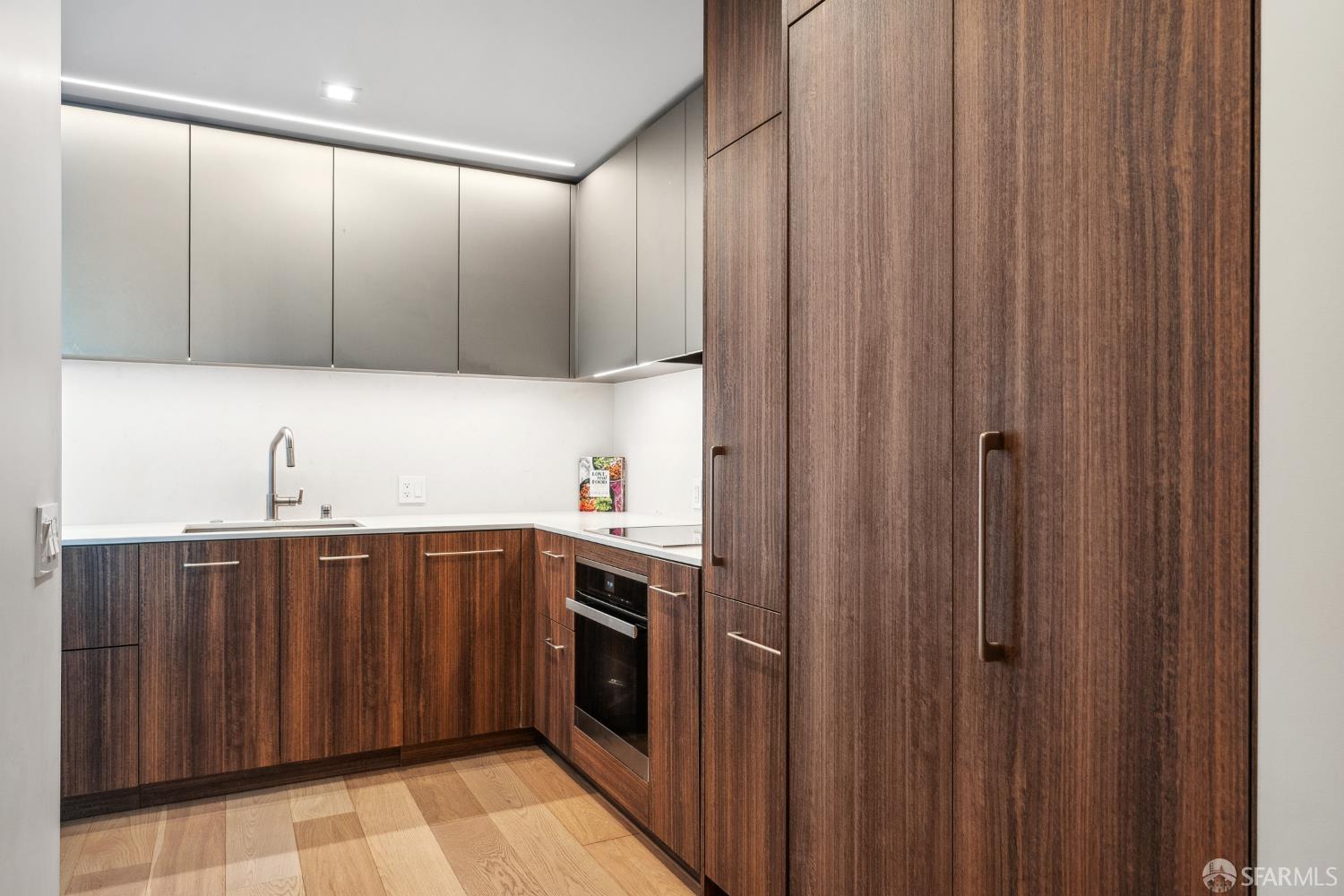 Detail Gallery Image 3 of 51 For 280 Spear St 30h,  San Francisco,  CA 94105 - 1 Beds | 1 Baths