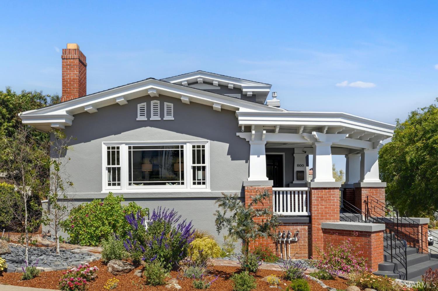 800 Miramar Avenue