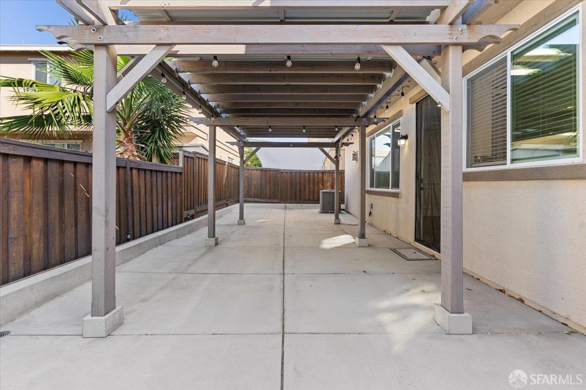 Detail Gallery Image 62 of 77 For 67 Greystone Pl, Pittsburg,  CA 94565 - 4 Beds | 2/1 Baths