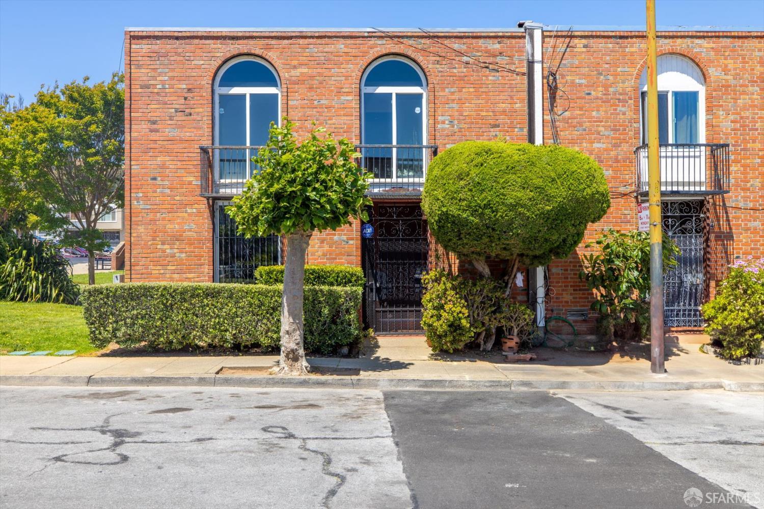 Thumbnail for 90 Argonaut Ave, San Francisco, CA 94134