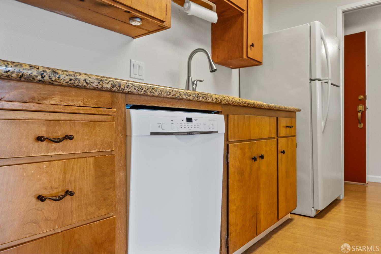 Detail Gallery Image 20 of 33 For 1458 Hudson St #111,  Redwood City,  CA 94061 - 1 Beds | 1 Baths
