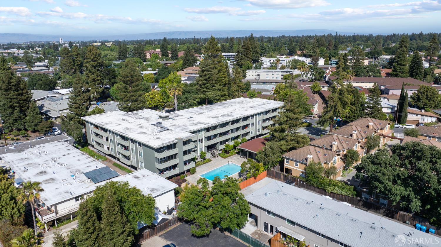 Detail Gallery Image 25 of 33 For 1458 Hudson St #111,  Redwood City,  CA 94061 - 1 Beds | 1 Baths