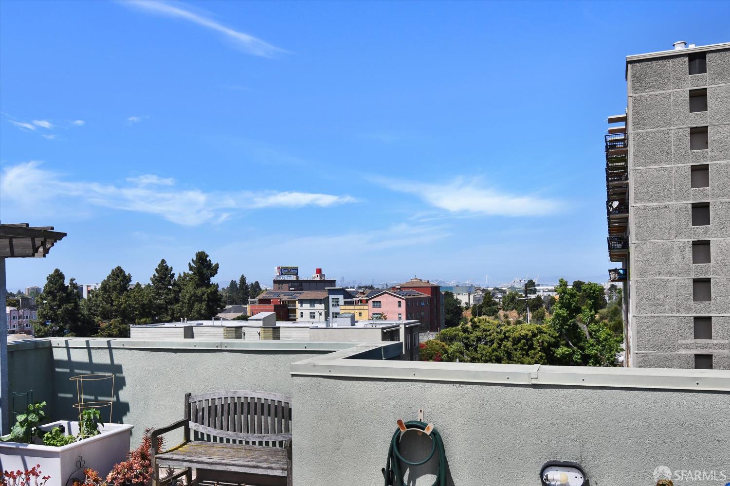 Detail Gallery Image 34 of 48 For 2407 Telegraph Ave #205,  Oakland,  CA 94612 - 1 Beds | 1 Baths