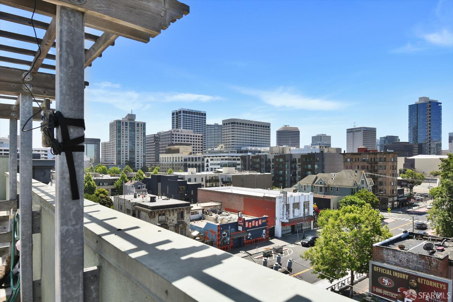 Detail Gallery Image 31 of 48 For 2407 Telegraph Ave #205,  Oakland,  CA 94612 - 1 Beds | 1 Baths
