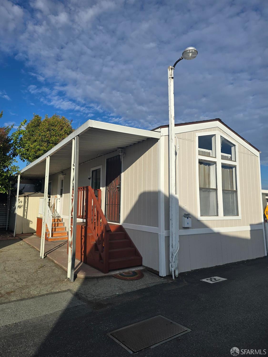 Detail Gallery Image 2 of 6 For 3499 E Bayshore Rd 22, Redwood City,  CA 94063 - 1 Beds | 1 Baths