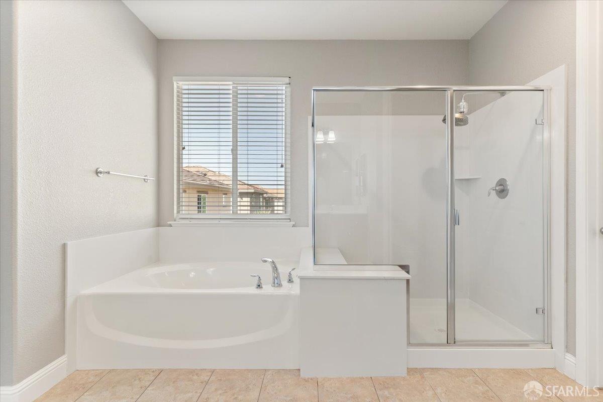 Detail Gallery Image 31 of 77 For 67 Greystone Pl, Pittsburg,  CA 94565 - 4 Beds | 2/1 Baths