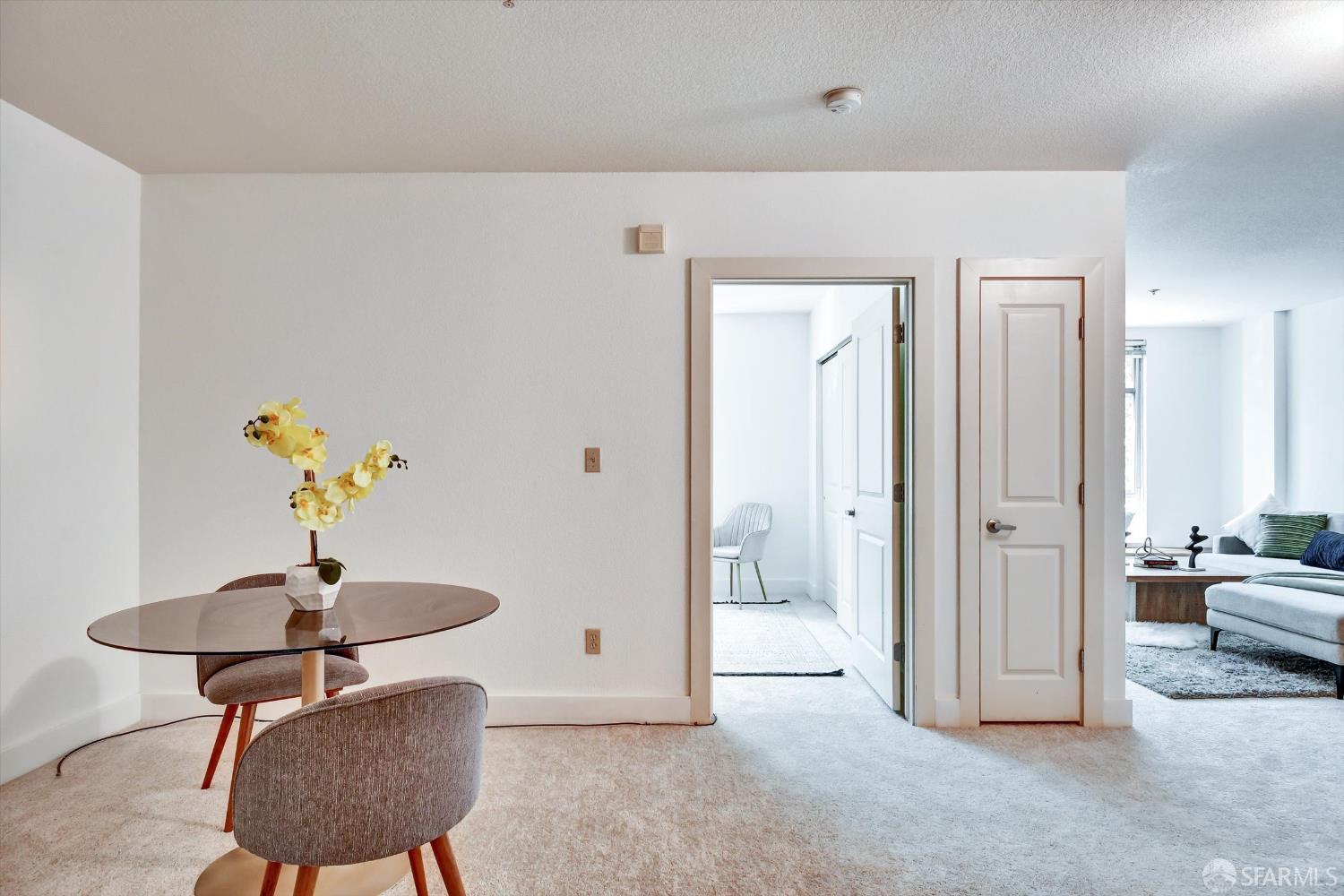 Detail Gallery Image 20 of 48 For 2407 Telegraph Ave #205,  Oakland,  CA 94612 - 1 Beds | 1 Baths