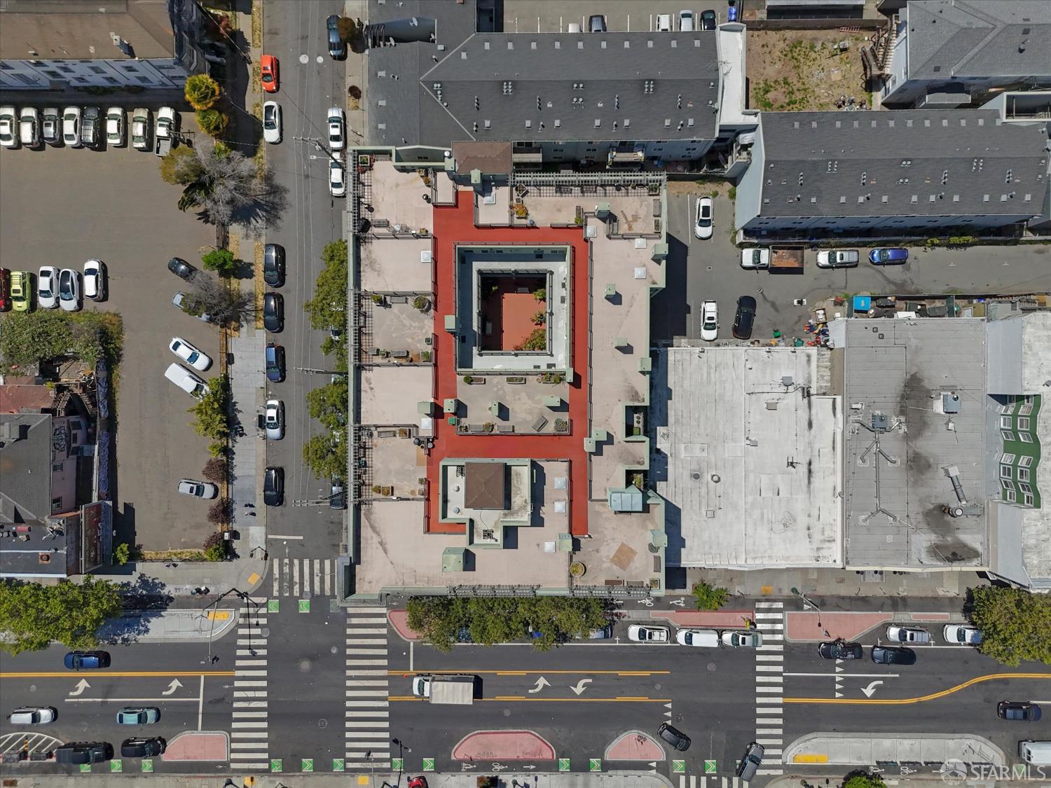 Detail Gallery Image 41 of 48 For 2407 Telegraph Ave #205,  Oakland,  CA 94612 - 1 Beds | 1 Baths