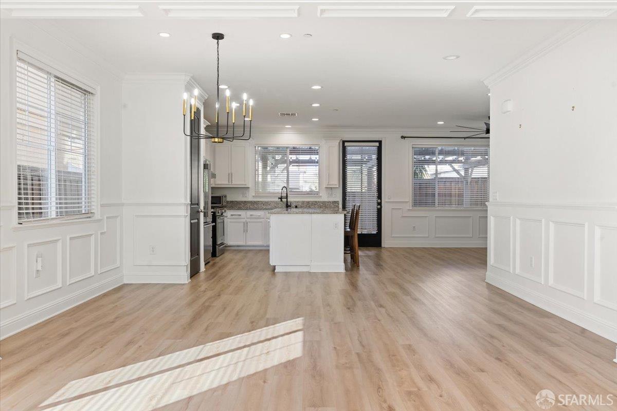 Detail Gallery Image 15 of 77 For 67 Greystone Pl, Pittsburg,  CA 94565 - 4 Beds | 2/1 Baths