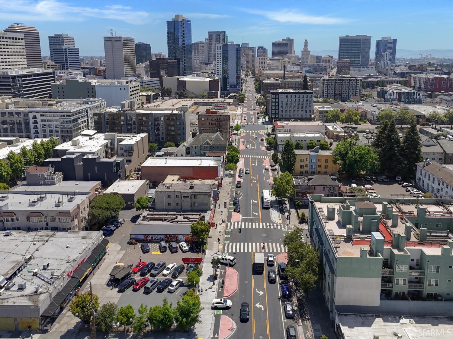 Detail Gallery Image 35 of 48 For 2407 Telegraph Ave #205,  Oakland,  CA 94612 - 1 Beds | 1 Baths