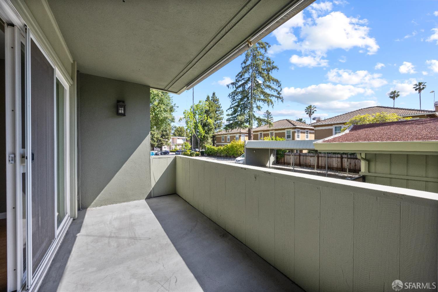 Detail Gallery Image 10 of 33 For 1458 Hudson St #111,  Redwood City,  CA 94061 - 1 Beds | 1 Baths