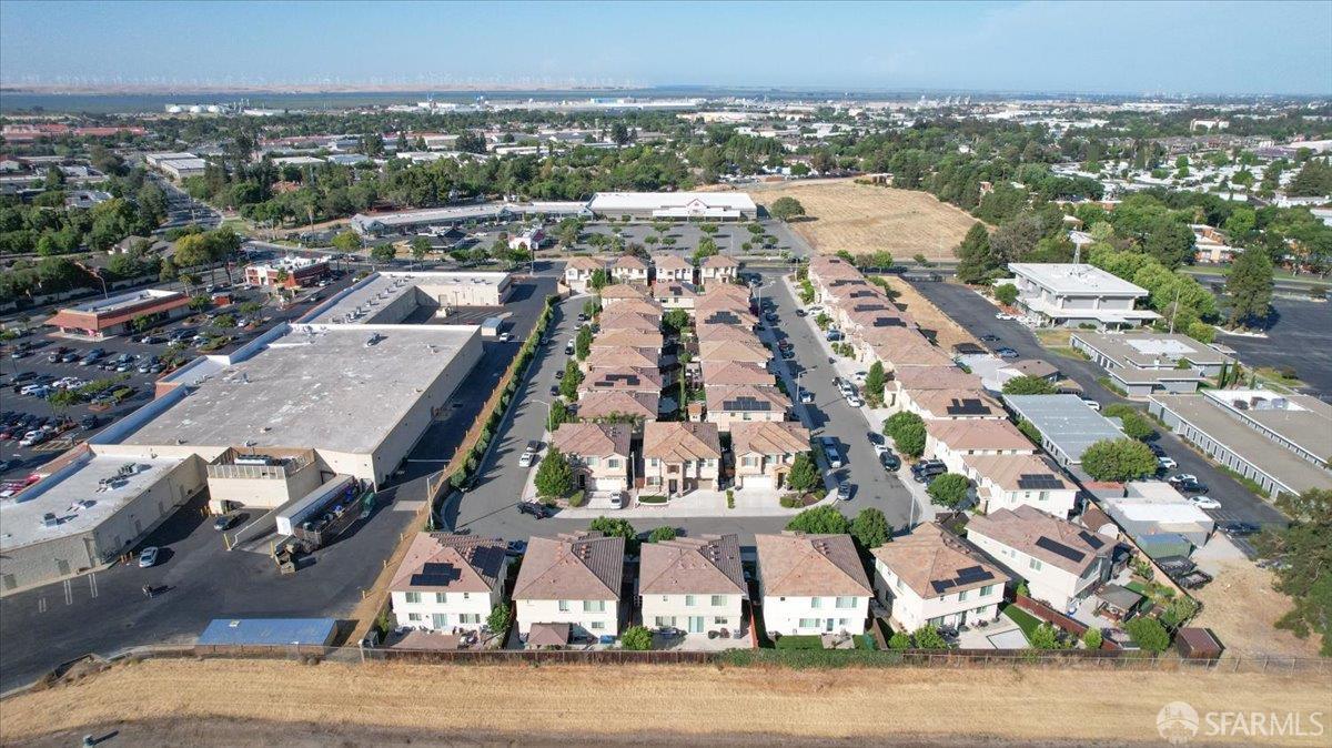 Detail Gallery Image 68 of 77 For 67 Greystone Pl, Pittsburg,  CA 94565 - 4 Beds | 2/1 Baths