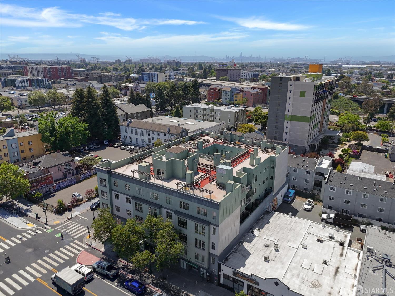 Detail Gallery Image 37 of 48 For 2407 Telegraph Ave #205,  Oakland,  CA 94612 - 1 Beds | 1 Baths