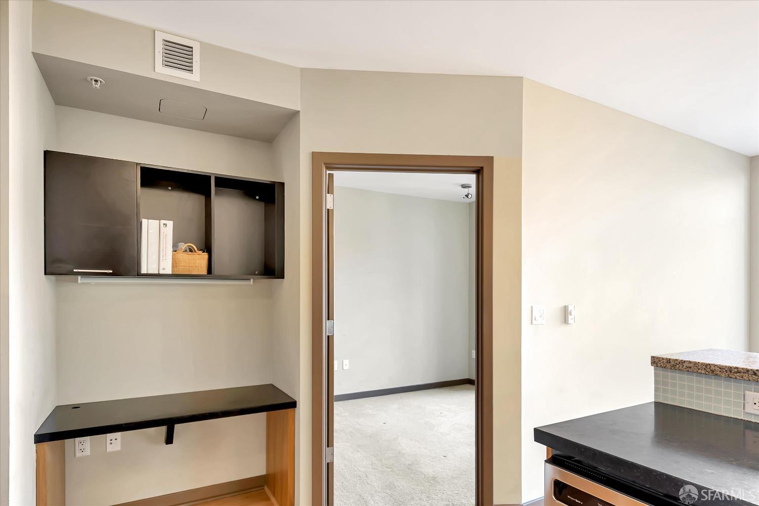 Detail Gallery Image 9 of 31 For 170 King St #1012,  San Francisco,  CA 94107 - 1 Beds | 1 Baths