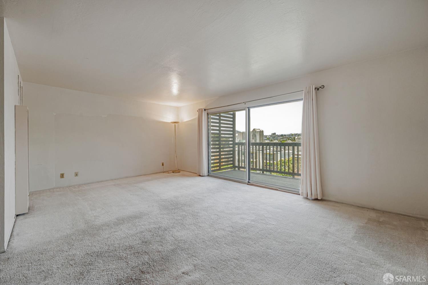 Detail Gallery Image 12 of 36 For 1455 Laguna St #6,  San Francisco,  CA 94115 - 2 Beds | 1 Baths