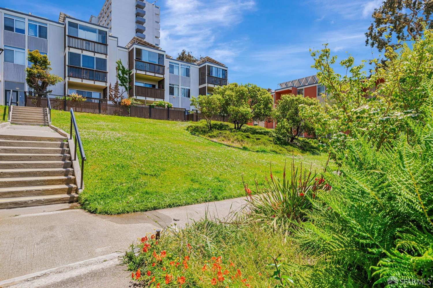 Detail Gallery Image 31 of 36 For 1455 Laguna St #6,  San Francisco,  CA 94115 - 2 Beds | 1 Baths