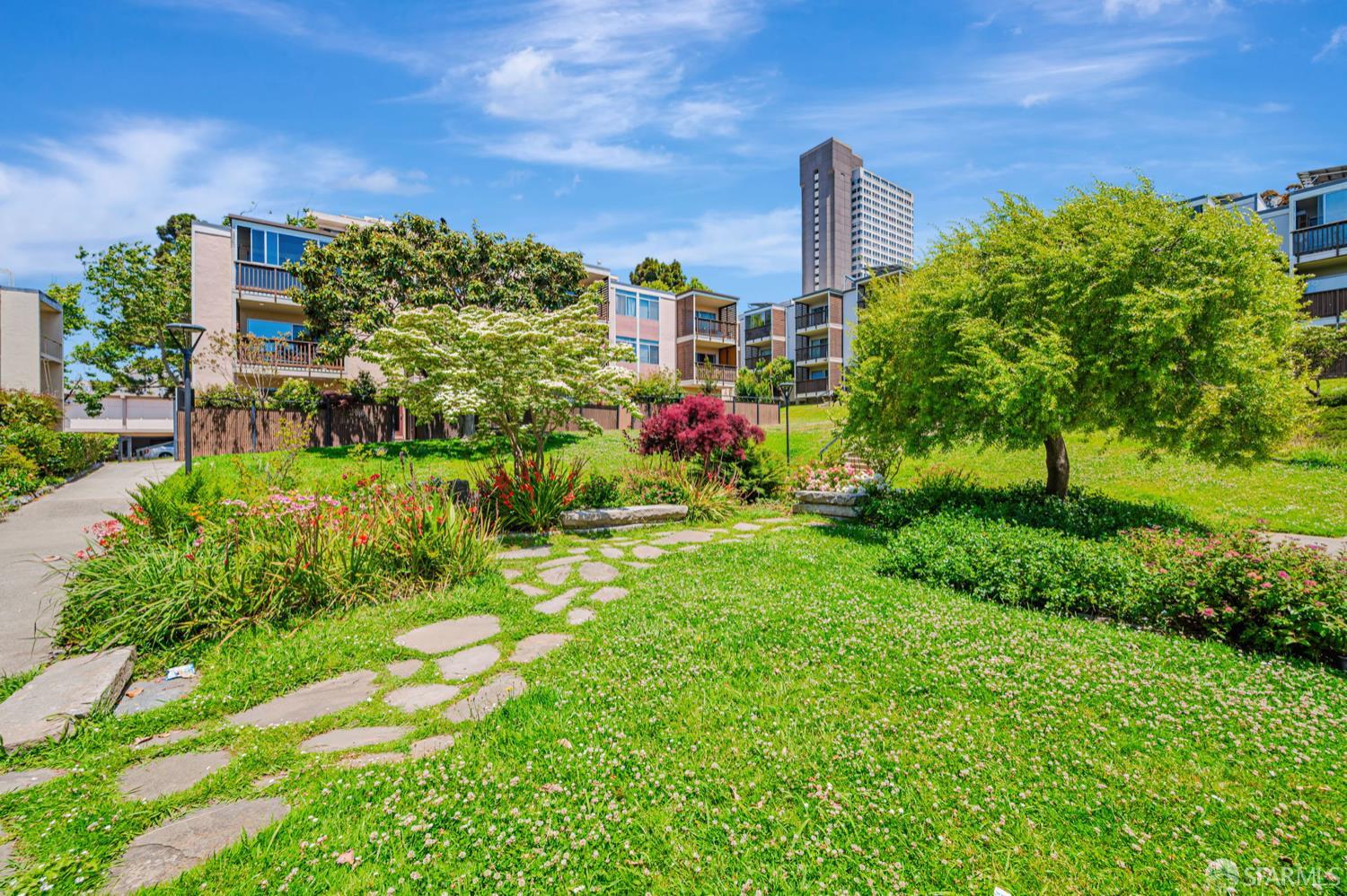 Detail Gallery Image 29 of 36 For 1455 Laguna St #6,  San Francisco,  CA 94115 - 2 Beds | 1 Baths