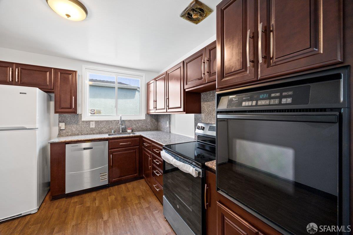 Detail Gallery Image 9 of 23 For 80 Highland Ave, Daly City,  CA 94015 - 3 Beds | 1 Baths