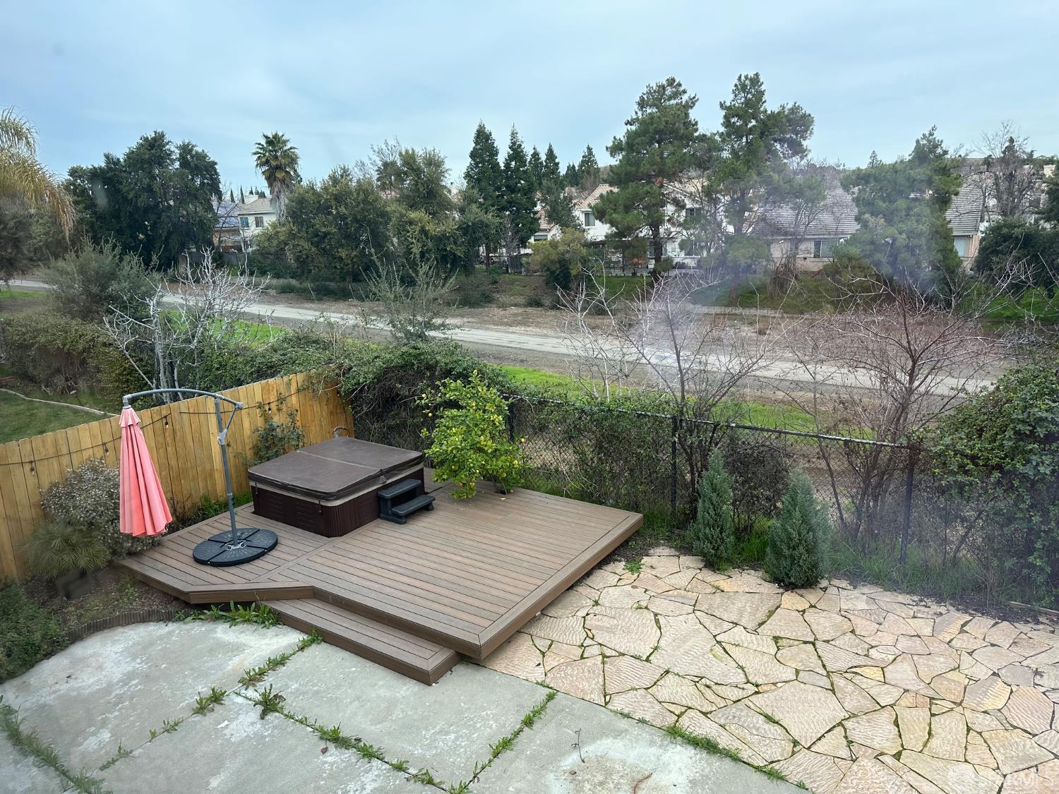 Detail Gallery Image 35 of 86 For 2055 Redbud Way, Antioch,  CA 94509 - 3 Beds | 2/1 Baths