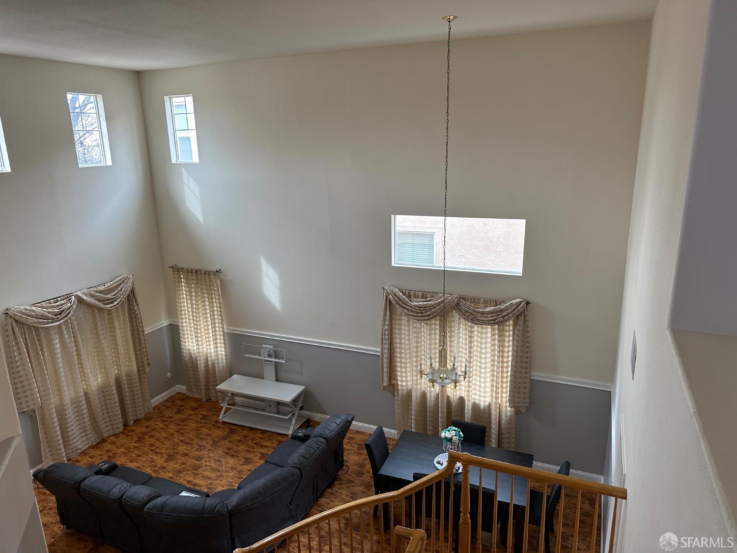Detail Gallery Image 39 of 86 For 2055 Redbud Way, Antioch,  CA 94509 - 3 Beds | 2/1 Baths