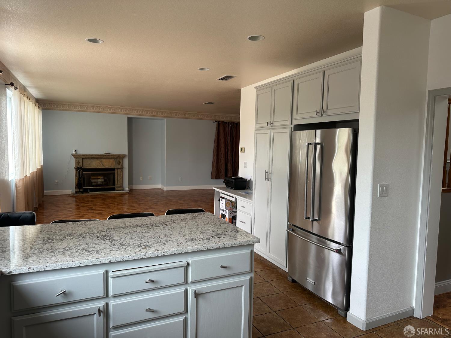 Detail Gallery Image 21 of 86 For 2055 Redbud Way, Antioch,  CA 94509 - 3 Beds | 2/1 Baths