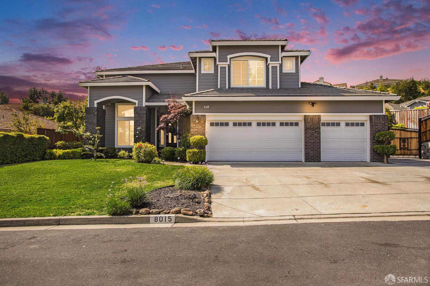 Detail Gallery Image 1 of 1 For 8015 Kelok Way, Clayton,  CA 94517 - 5 Beds | 3 Baths