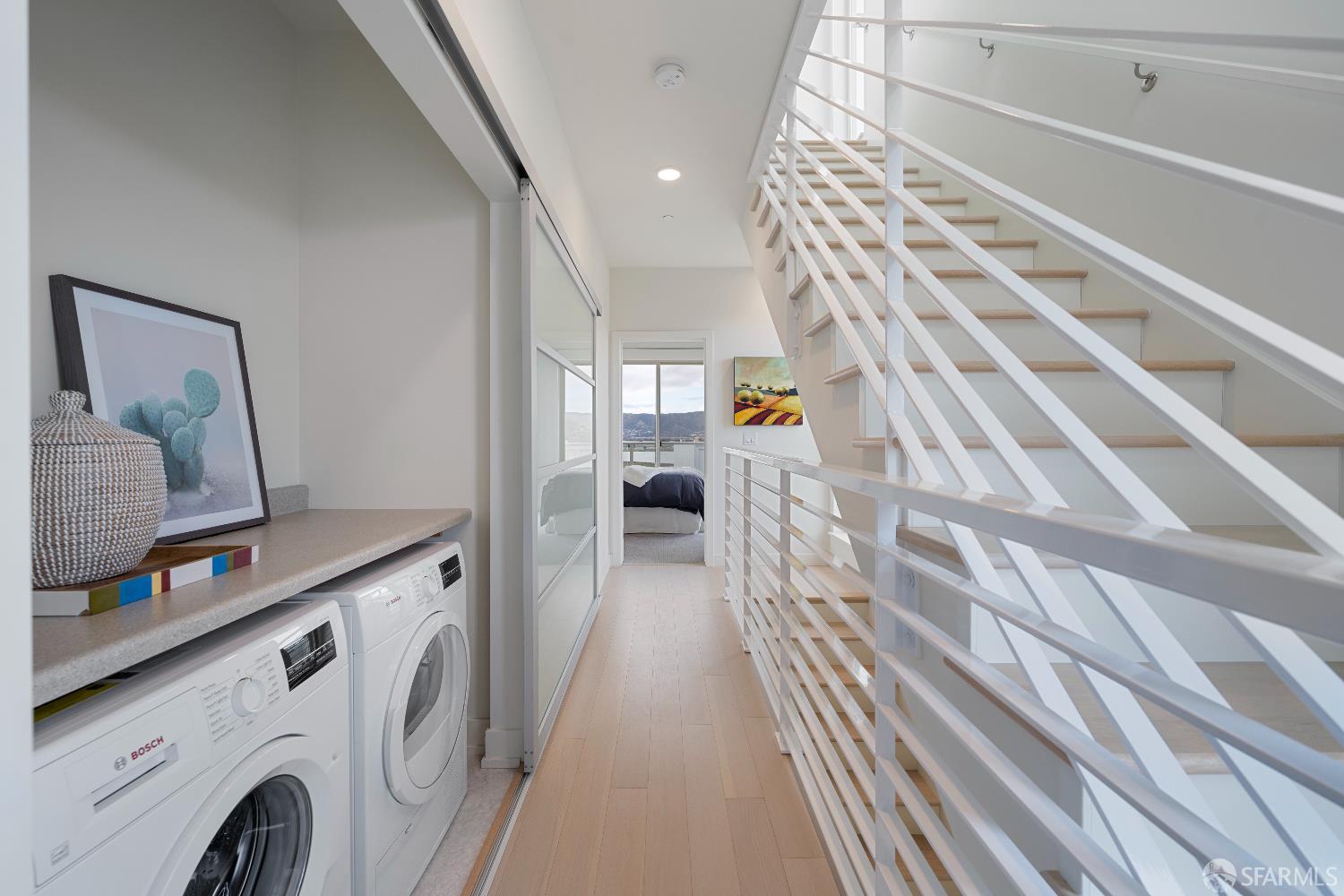Detail Gallery Image 14 of 18 For 89 Kirkwood Ave, San Francisco,  CA 94124 - 3 Beds | 2/1 Baths